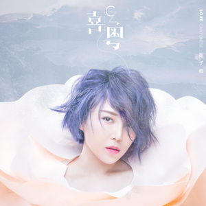 扒开她的小缝让我㖭吮日本电影
